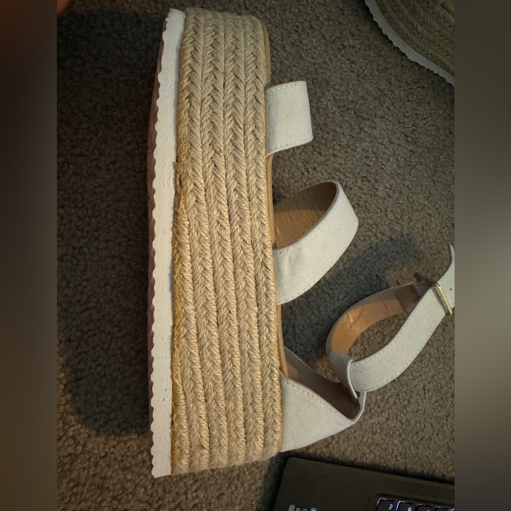 Wedges - Picture 2 of 3